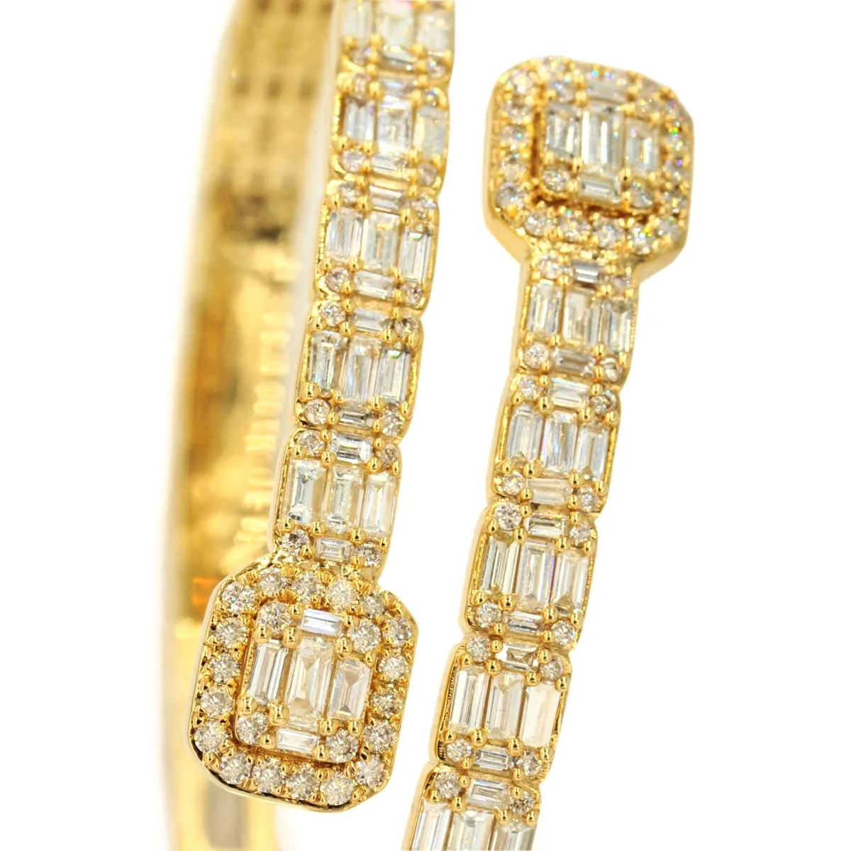 10k Gold 8.15ctw Baguette & Round Cut Diamond Baller Medium Bangle - Unisex