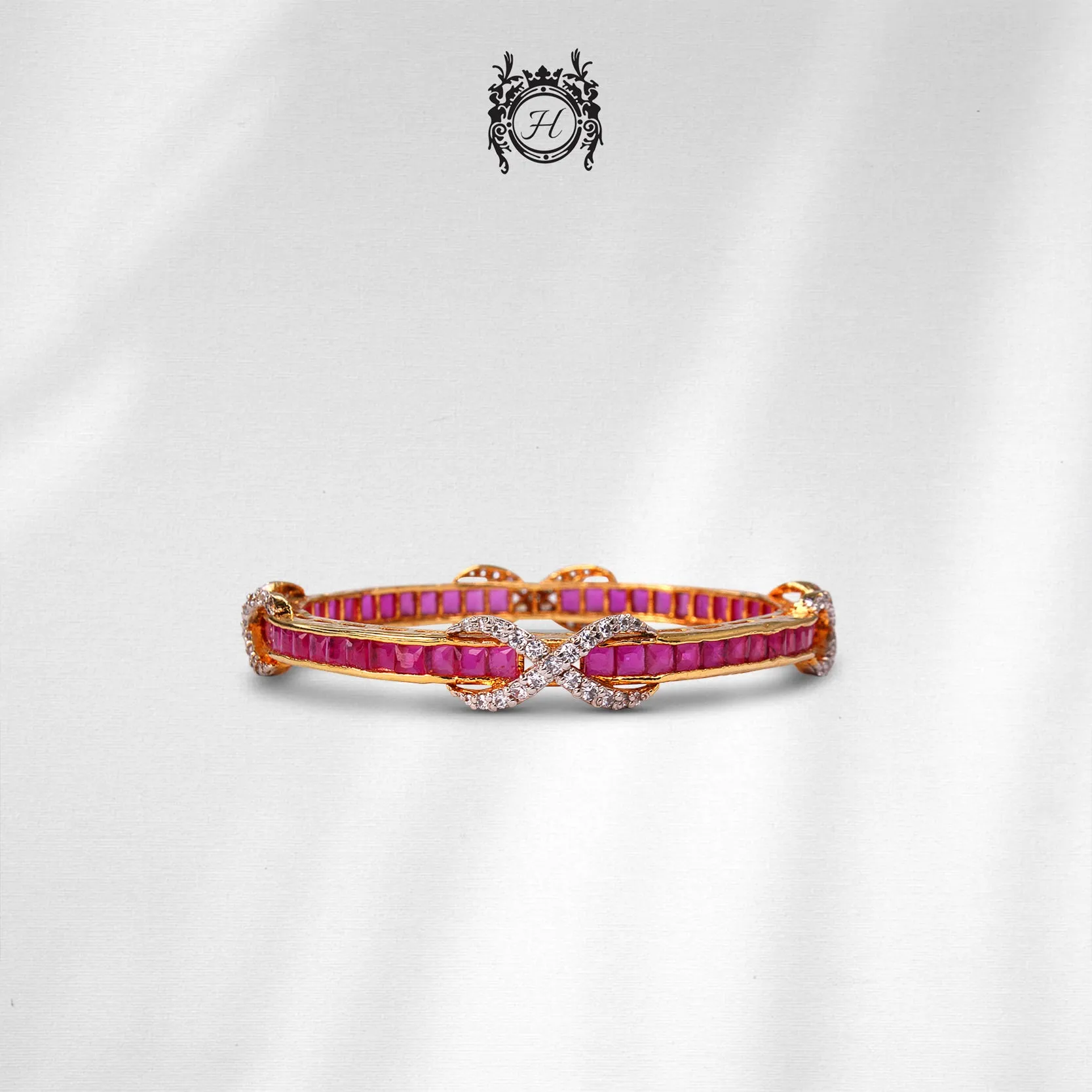 Bangle in Chetum and Zircons