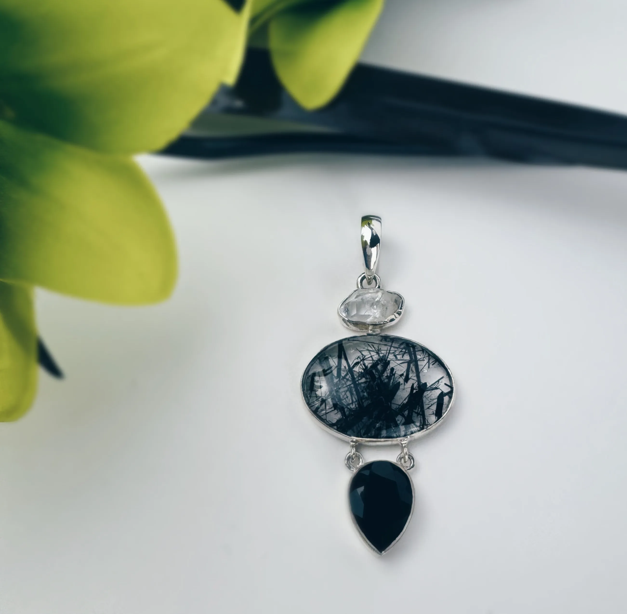 Dark Heart Pendant - VP110