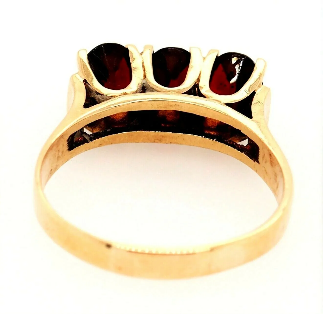 Garnet & 9ct Yellow Gold Dress Ring Fine Gemstone Jewellery Band Size P 1/2