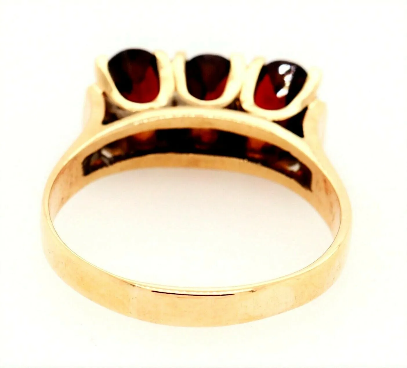 Garnet & 9ct Yellow Gold Dress Ring Fine Gemstone Jewellery Band Size P 1/2