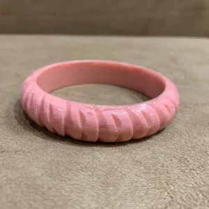 Pale Pink Splendette midi bangle