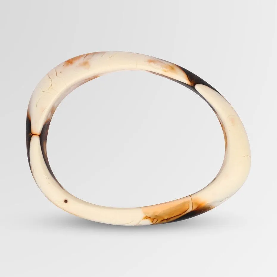 Rock Wishbone Bangle - Naturals