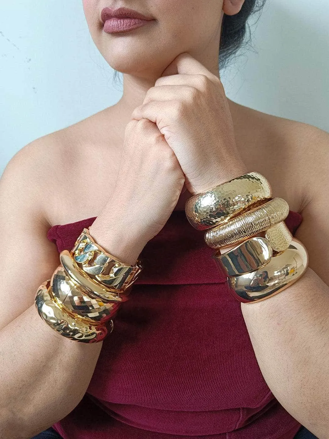 Taapsee Pannu In Gold Plated Brass Thick Basic Hammered Bangle